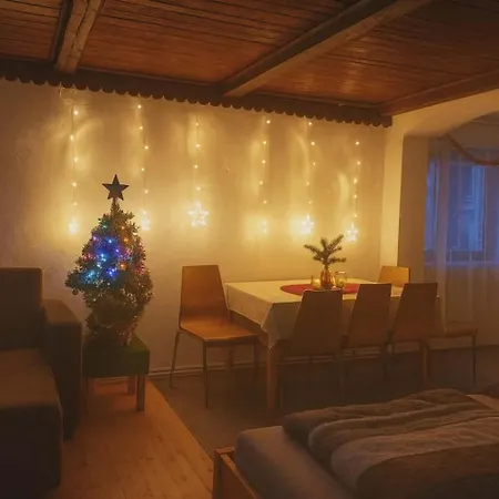 Apartment Mezi Stromy *