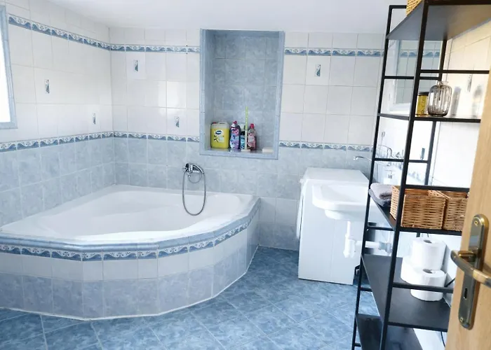 Mezi Stromy Apartamento *
